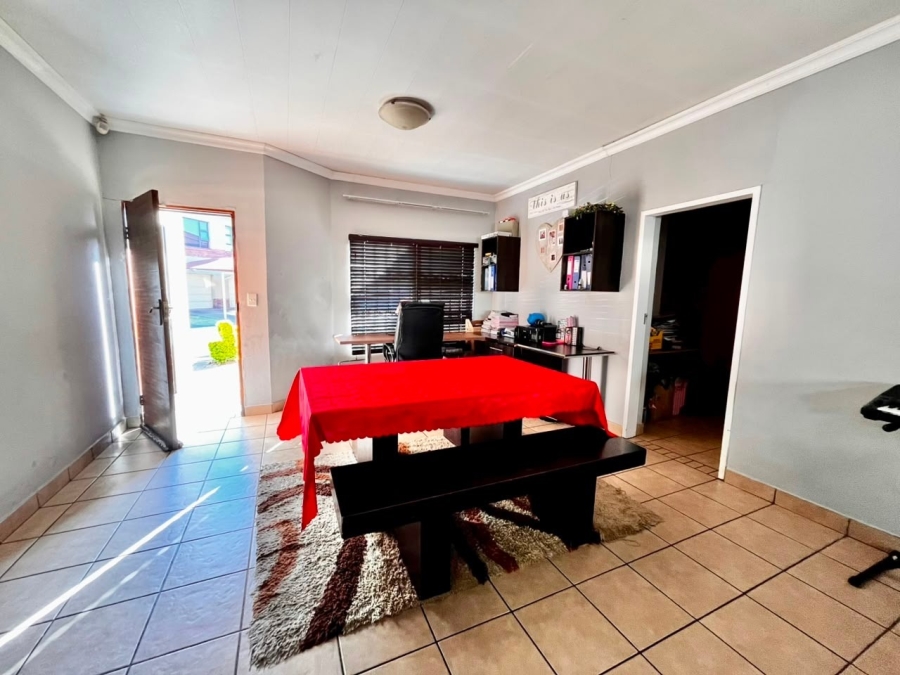 3 Bedroom Property for Sale in Waterval East North West